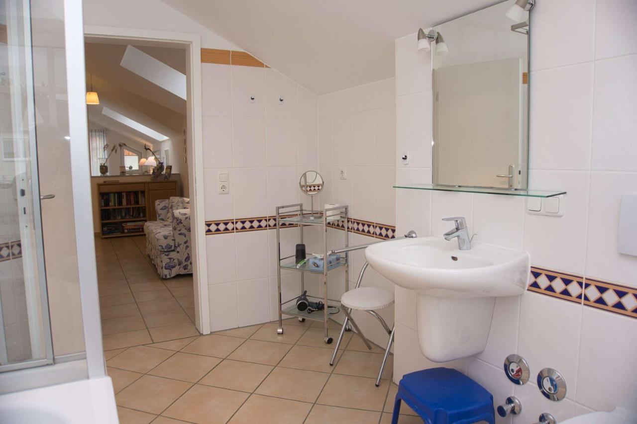 Balkon Mit Traumhaften Meerblick, Gratis Nutzung Vom Ahoi Erlebnisbad Und Sauna In Sellin Duenenhaus Fewo05 Gohren Bagian luar foto